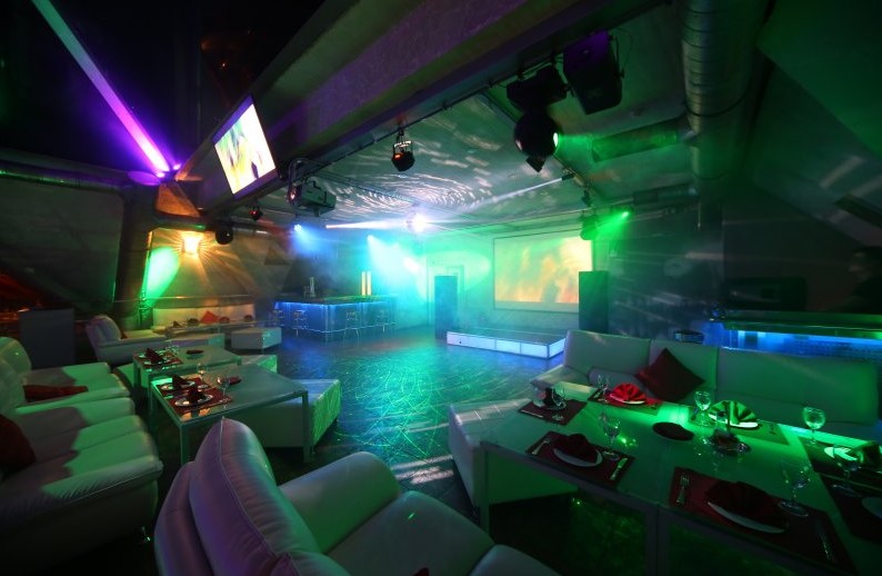 Зал для праздников в аренду в Москве